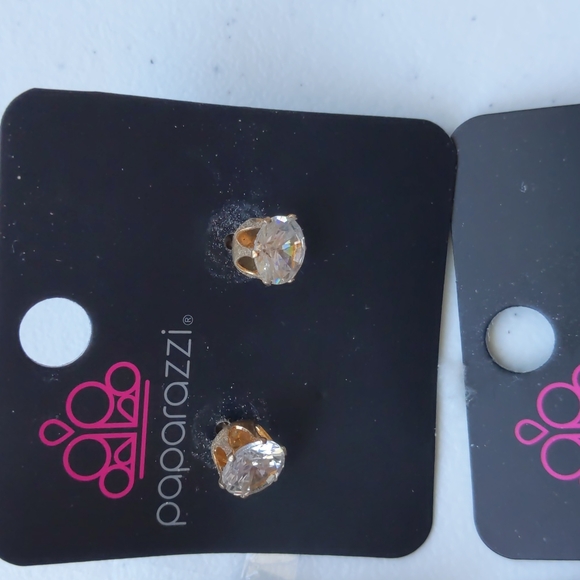 Paparazzi Jewelry Lot of 4 All Posts Diamond Style - Picture 3 of 5